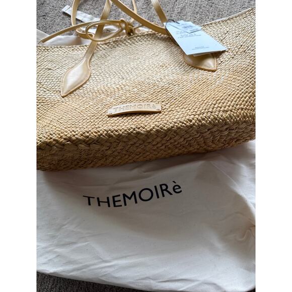 New with Tag Themoire Flor Woven Straw Degrade Tote, Leather Yellow/Gold‎ - Picture 6 of 6